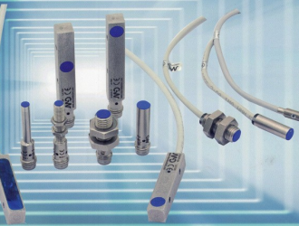 圖說(shuō)傳感器應(yīng)用在汽車(chē)行業(yè)，快看看你的寶座里有哪些傳感器?。?！