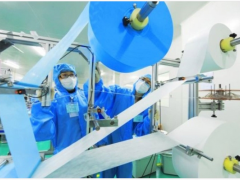 與時(shí)間競(jìng)速！施耐德電氣高效助力燕山石化激發(fā)更強(qiáng)口罩產(chǎn)能