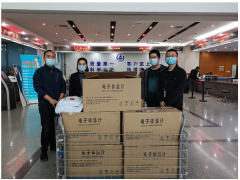 全力以赴！一大批校準合格的體溫計趕在開學前交給學校