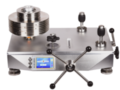 壓力變送器生產(chǎn)和檢測(cè)行業(yè)，標(biāo)準(zhǔn)器免費(fèi)升級(jí)通知