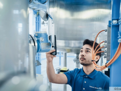 數(shù)字化技術(shù)支持服務(wù)在新冠肺炎疫情期間大顯身手