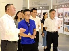 普陀區(qū)委書記曹立強(qiáng)到訪德力西集團(tuán)總部
