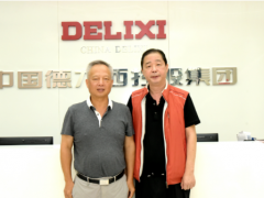 “北斗”系統(tǒng)總設(shè)計(jì)師楊長風(fēng)考察德力西