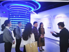 工業(yè)互聯(lián)網(wǎng) | 深圳華中科技研究院領(lǐng)導(dǎo)一行蒞臨欣旺達參觀指導(dǎo)