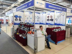 直擊現(xiàn)場丨 淄博愷訊攜熱電偶,壓力表,雙金屬溫度計亮相淄博石油化工展