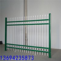 中山旅游區(qū)圍墻柵欄價格 庭院鋅鋼護(hù)欄現(xiàn)貨 工地鐵藝圍欄