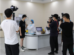 強化責(zé)任 勇于擔(dān)當(dāng) 聚焦天康醫(yī)院疫情防控疫苗接種工作