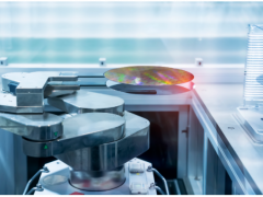 “詩與遠(yuǎn)方 補(bǔ)芯強(qiáng)電”德力西的“閑棋”有深意