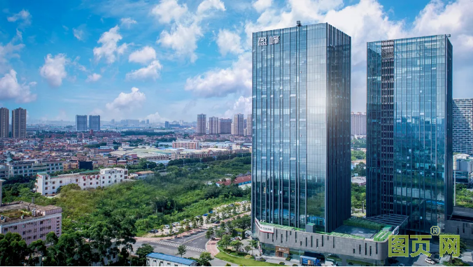 堅(jiān)定戰(zhàn)略聚焦、持續(xù)投入研發(fā)，環(huán)衛(wèi)服務(wù)營(yíng)收21.62億、在手年化36.43億、合同總額445億