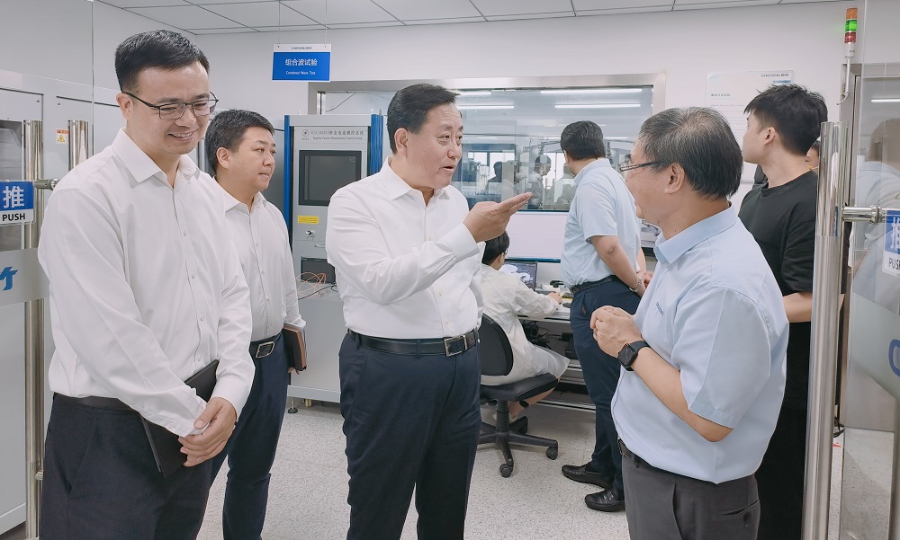 上海松江區(qū)委書記程向民一行蒞臨辰竹交流