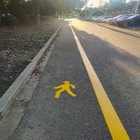 蘇州廠區(qū)工業(yè)園裝貨區(qū)、卸貨區(qū)。停車區(qū)、停車位、道路畫線價格