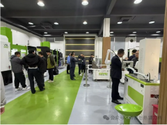 燃動蘇州！希普思全自動數(shù)字化裝刀巡展，現(xiàn)場人氣爆棚！